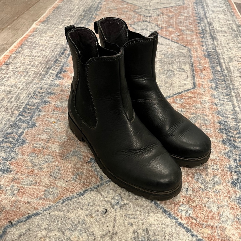 Eastland Black Ankle Boots